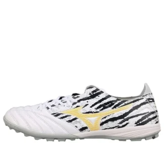 morelia neo 3 white black 1 330x330 - Morelia Neo 3 "White Black"