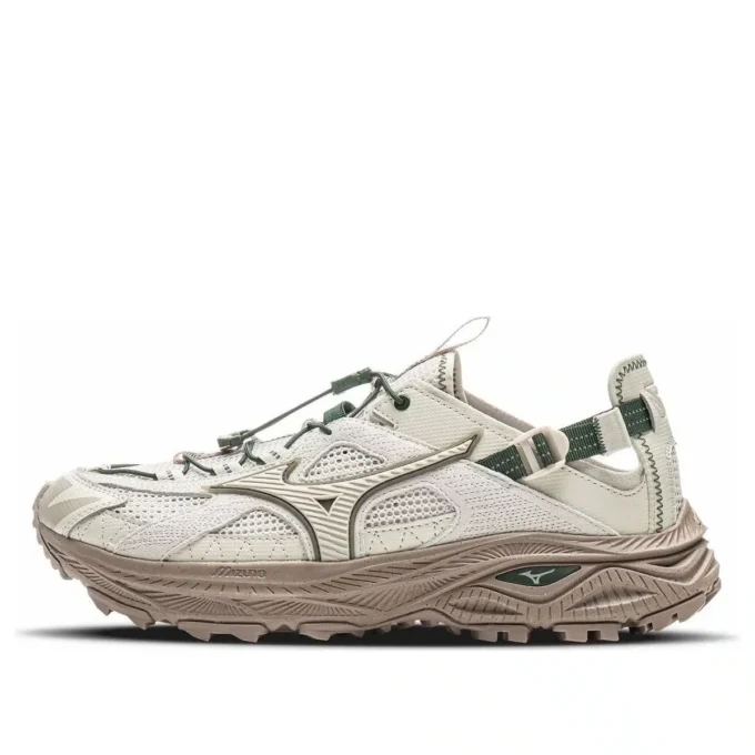 Racer Trail SE “Wheat Beige”