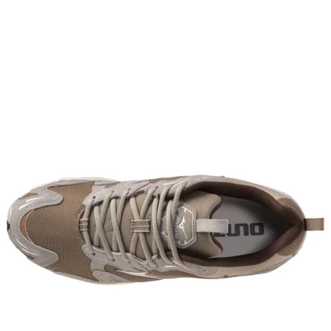 Wave Rider 10 “Fossil White Thrush”