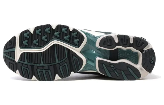 Wave Rider 10 “Silver Pine”
