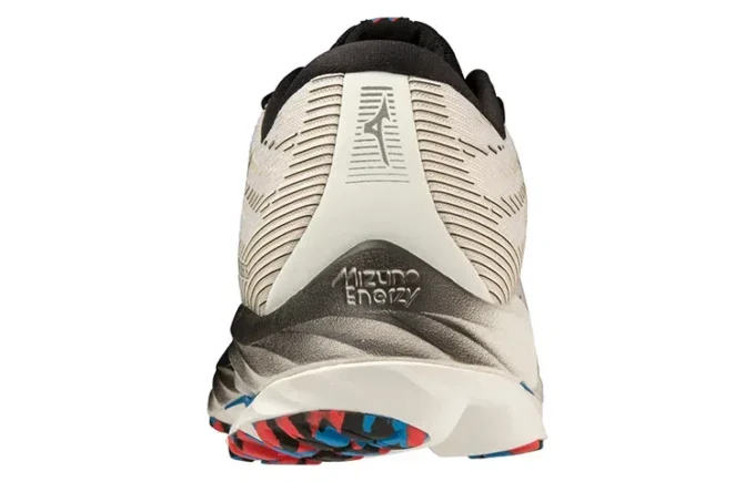 Wave Rider 26 2E Wide “White Black”