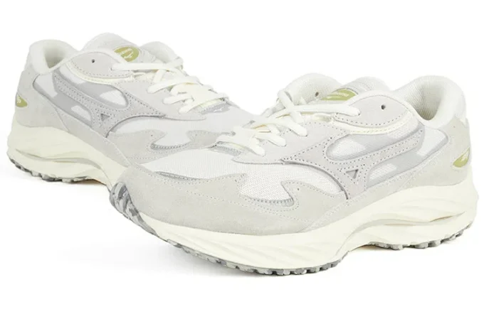 Wave Rider Beta “Clound White”